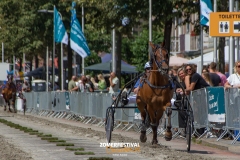 Zomerfestival.IJmuiden-donderdag-20-juli-2023-Publiek-Race-Fotos-Tobias-Bakker-0982