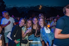 Zomerfestival.IJmuiden-donderdag-20-juli-2023-Publiek-Race-Fotos-Fiona-Newsky-0267