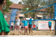 Myra-van-Leeuwen-beachsoccer-12