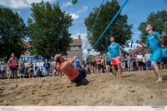 Myra-van-Leeuwen-beachsoccer-26