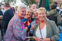 Zomerfestival.IJmuiden-donderdag-20-juli-2023-Publiek-Furnace-and-the-Fundamentals-Fotos-Tobias-Bakker-4041