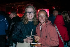 Zomerfestival.IJmuiden-zaterdag-22-juli-2023-The-Dirty-Daddies-Publiek-Fotos-Fiona-Newsky-0120