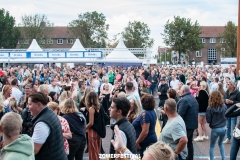 Zomerfestival.IJmuiden-zondag-23-juli-2023-Vrienden-van-Zomerfestival-IJmuiden-Publiek-Fotos-Fiona-Newsky-0196