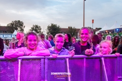 Zomerfestival.IJmuiden-zondag-23-juli-2023-Vrienden-van-Zomerfestival-IJmuiden-Publiek-Fotos-Fiona-Newsky-0258