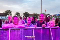 Zomerfestival.IJmuiden-zondag-23-juli-2023-Vrienden-van-Zomerfestival-IJmuiden-Publiek-Fotos-Fiona-Newsky-0258