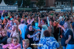 Zomerfestival.IJmuiden-zondag-23-juli-2023-Vrienden-van-Zomerfestival-IJmuiden-Publiek-Fotos-Fiona-Newsky-0259