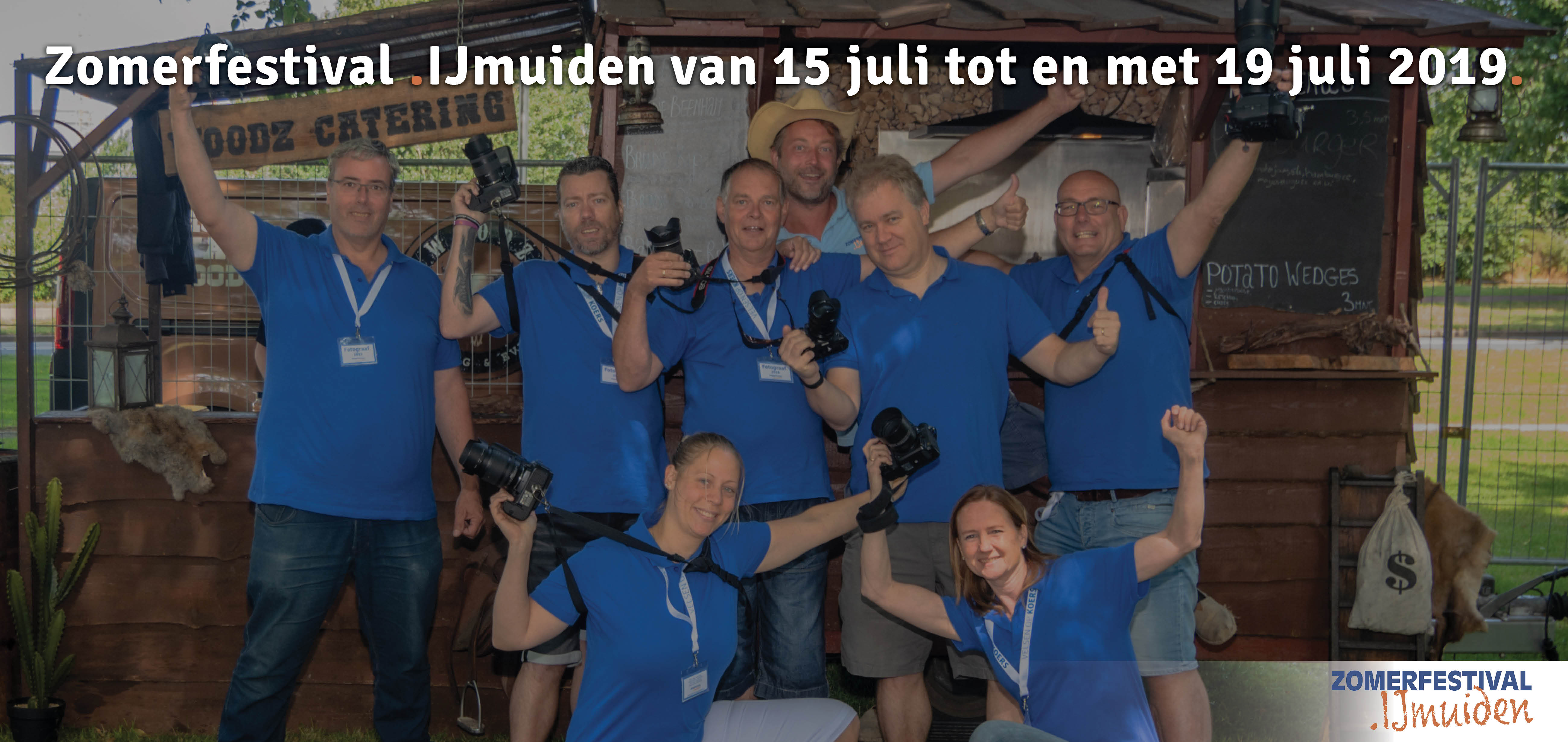 Het fotografenteam van het Zomerfestival.IJmuiden | IJmuiden | Festival Velsen